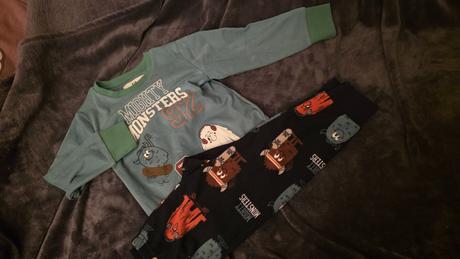 Teply set domsce oblecenie c 98, c&a,98