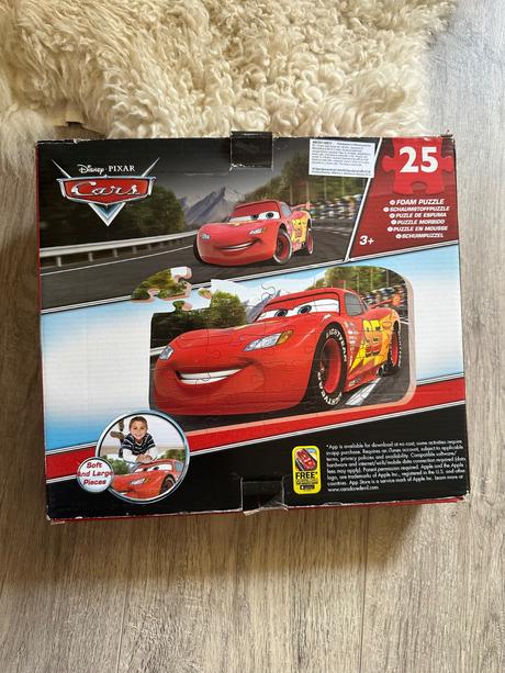 Penové puzzle - disney autá,