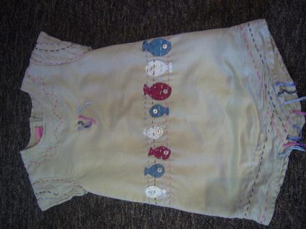 Dievčenské šaty, 104