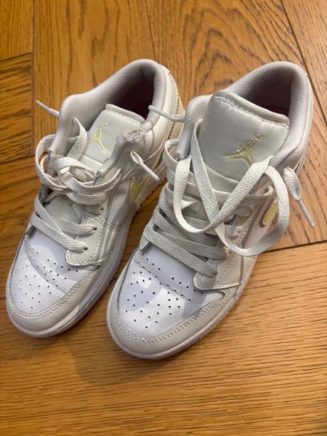 Dievcenske jordany, air jordan,35