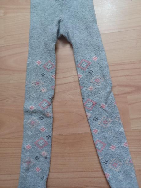 Šedé pančušky, lupilu,86