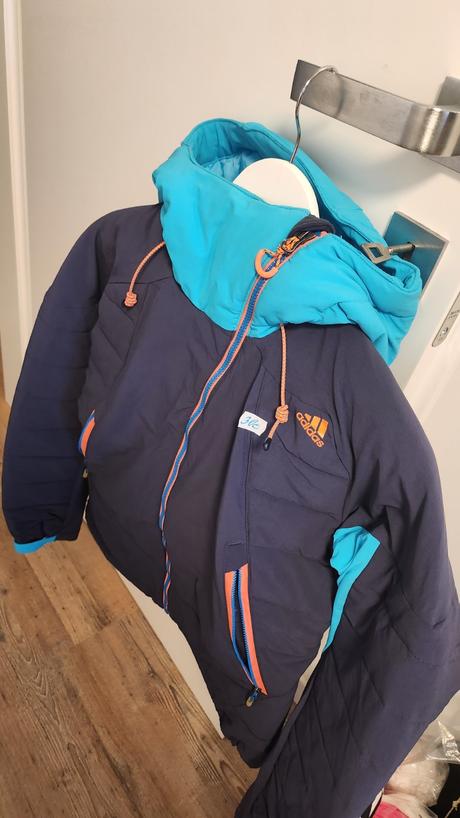 Damske zimne vetrovky, adidas,38