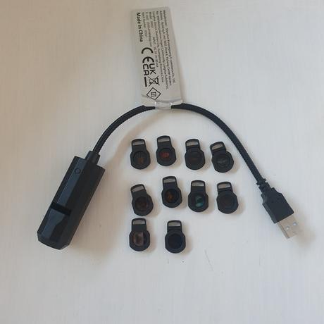 Nocne svetlo s usb projekciou, 