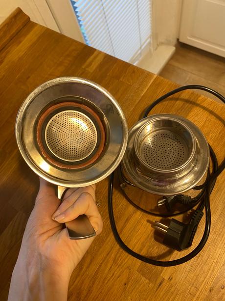 Mokka kávovar / koťogo do zásuvky,