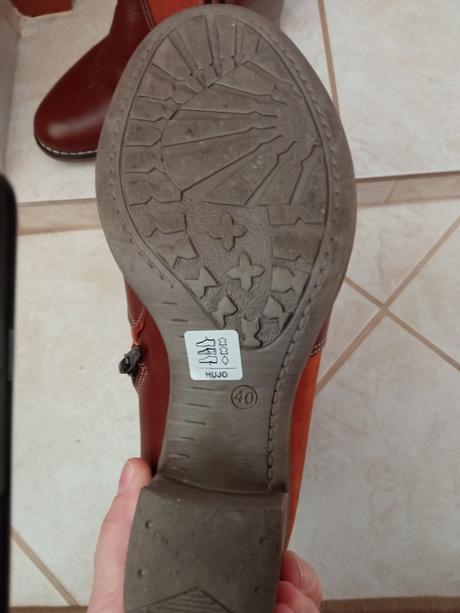 Čižmy členkové, 40