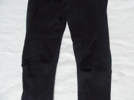 Nohavice - prestrih na kolenách, xs