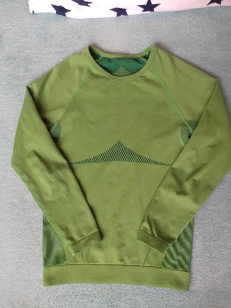 Termotričko č. 122/128, 122