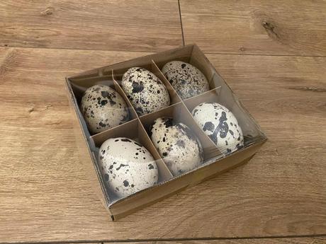 Veľké prepeličie škvrnité vajíčka, 