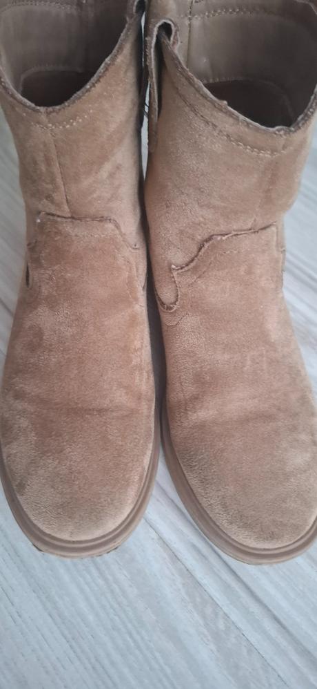 Jané/jesenné čižmy semišové, reserved,32