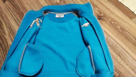 Nova nenosena mikina, 116