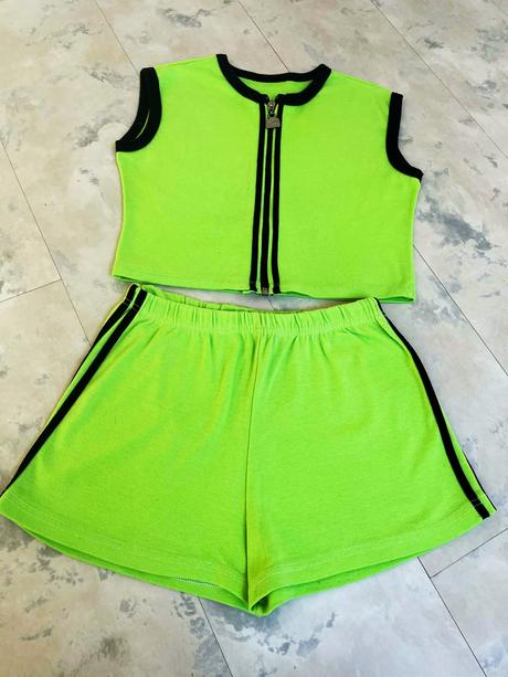 Športový komplet na cvičenie, 36