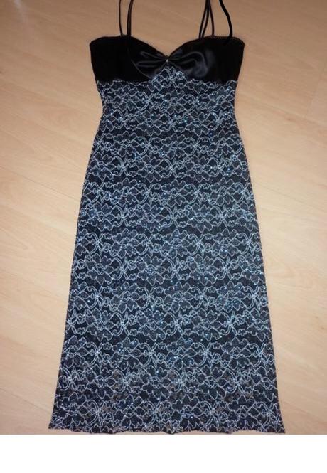 Slavnostné šaty, 36