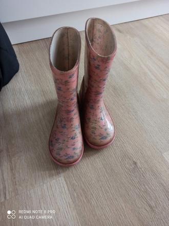 Gumáky 27/28 + sandalky, 28