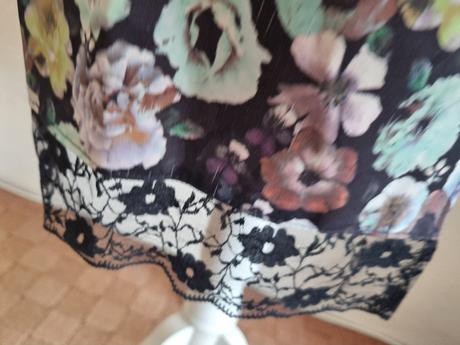 Kvetinové šaty hm 38, h&m,38