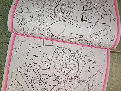 Manga kawaii color omaľovánka s nálepkami, 