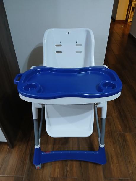 Detská jedálenská stolička, 