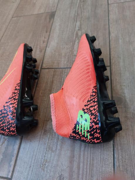 Kopačky new balance tekela v4 magique fg, 34