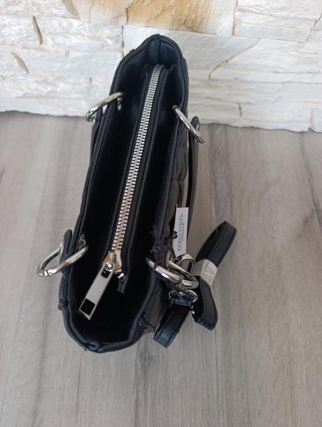 Pekná "tote" kabelka, sinsay