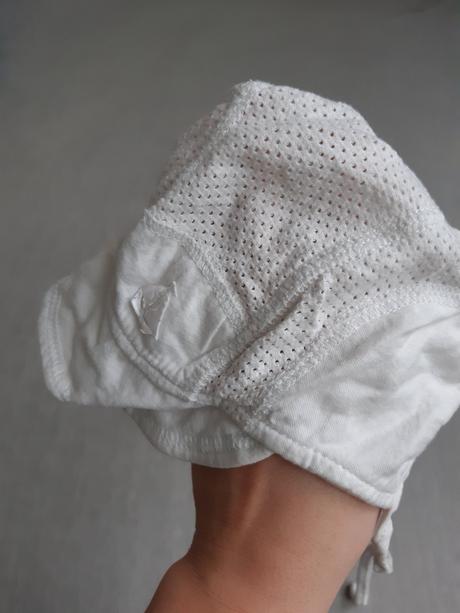 Čiapočka na leto, 62