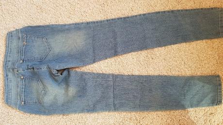 Jeggins guess, guess,m