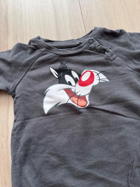 Krasne body, reserved,80