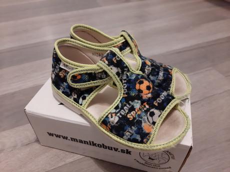 Papucky s otvorenou spickou zn. manik v. 27, manik,27