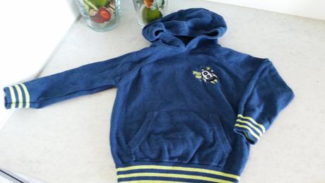 1 pulovrik s kapucou v. 104, kiki&koko,104