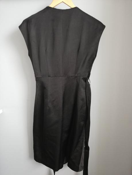 Elegantné šaty pietro filipi, pietro filipi,38