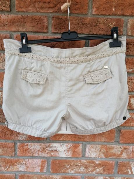 Dámske krátke nohavice, gaudi,40
