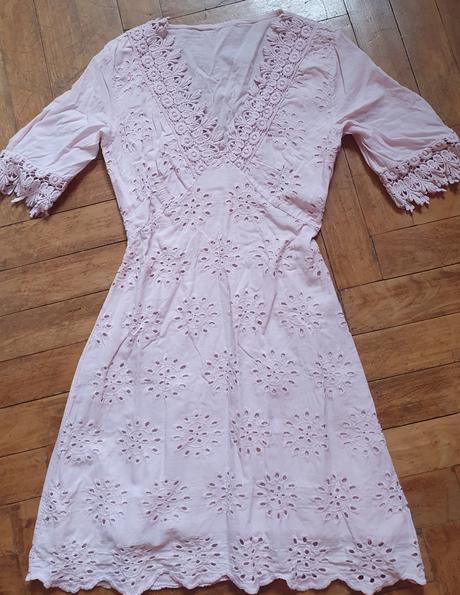 Dievčenské šaty, 170