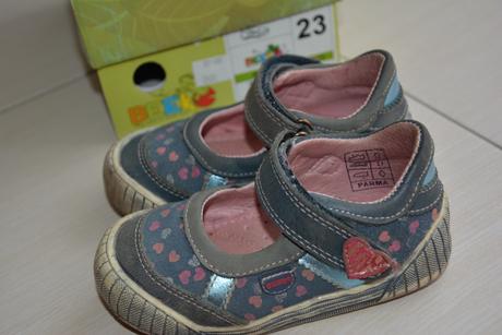Značkové,kvalitné kanadské topánočky so srdiečkami, 23