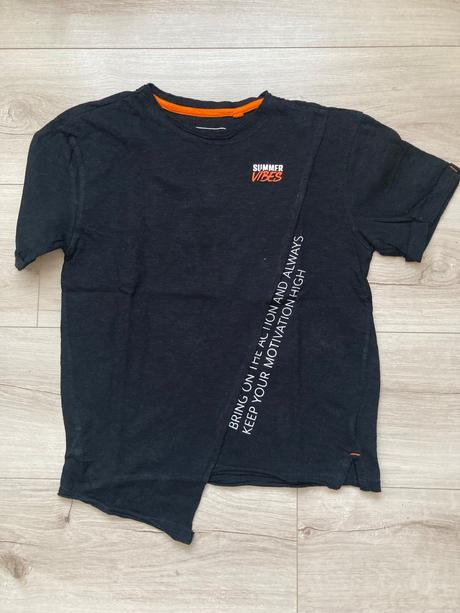 Tricko, chapter young,134