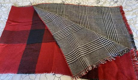 Elegantný mäkký obojstranný šál uni, 