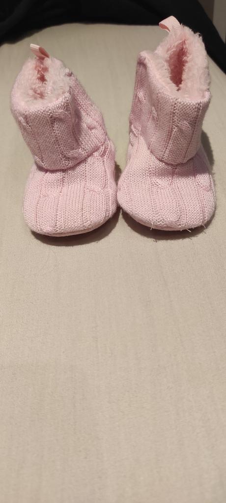 Papučky pre bábätko, 18