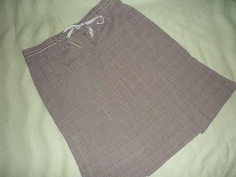 Sukňa po kolená, reserved,s