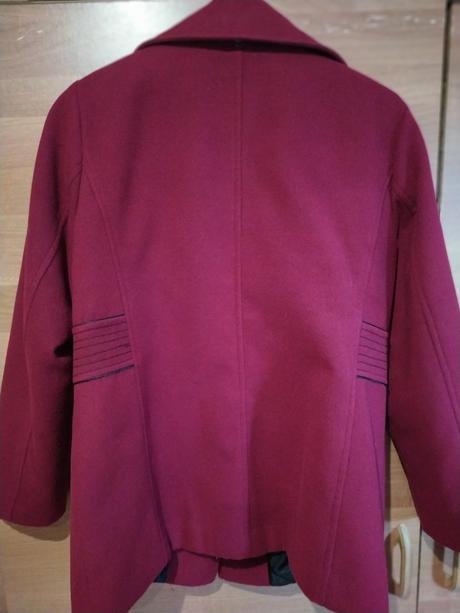 Prechodný kabátik, 46