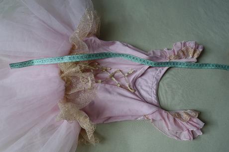 Dievčenský dres na balet, 116