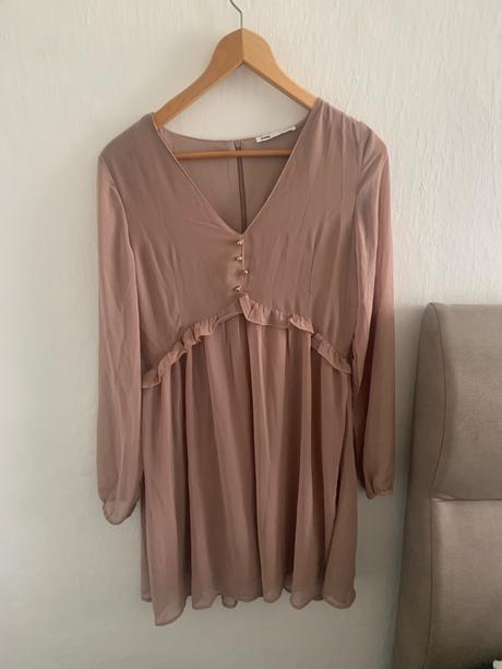 Krásne dámske šaty značky sinsay l, sinsay,l