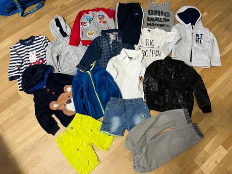 Balík oblečenia 1,5 - 2,5 r. - 16 ks, 86–98