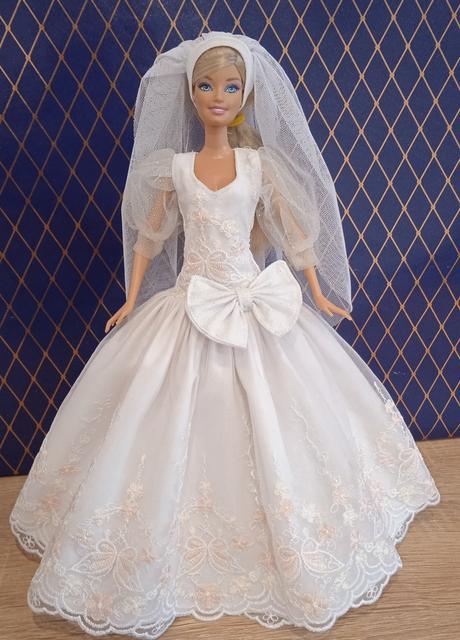 Svadobné šaty pre barbie, 