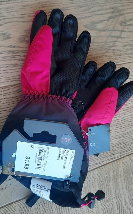 Nové kvalitné lyžiarske rukavice na 9-10 rokov, relax,146