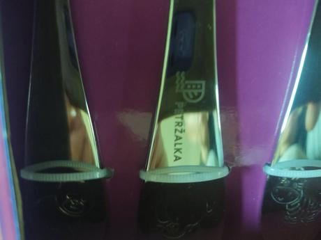 Detský priborový set s logom petržalky., 