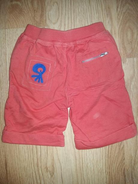 Teplackove kratasy, 98