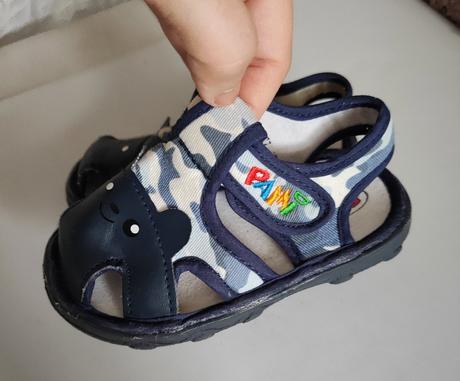 Chlapčenské sandále, 22
