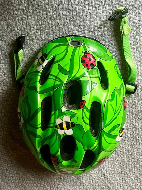 Cyklisticka helma, xs