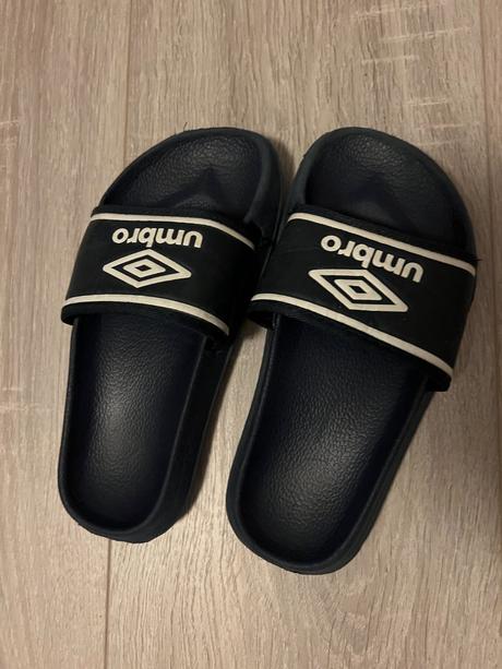 Chlapcenske slapky umbro, umbro,33