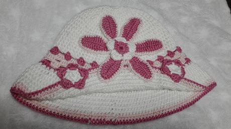 Klobúčik-čiapka, 98