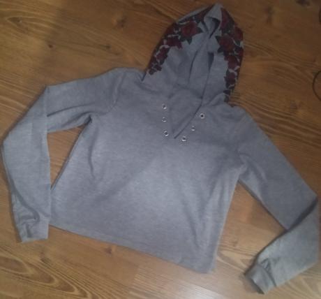 Kvetinková mikina, 158