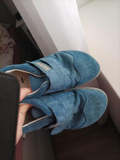 Barefoot kiuu, 32, 32