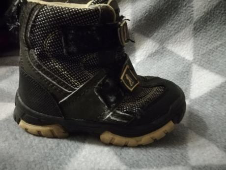 Topánky prechodné, 24